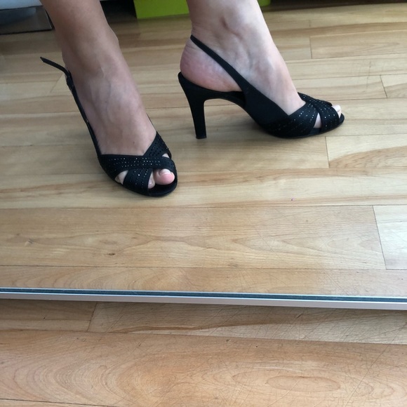 Low heels - Picture 5 of 7